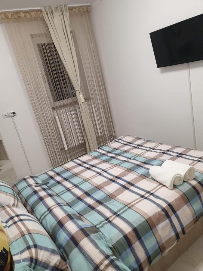 Lucky Apartment ปีเตช ภายนอก รูปภาพ